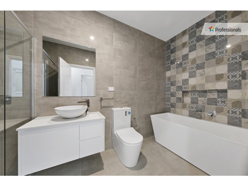 33 Gloaming Street, Box Hill NSW 2765