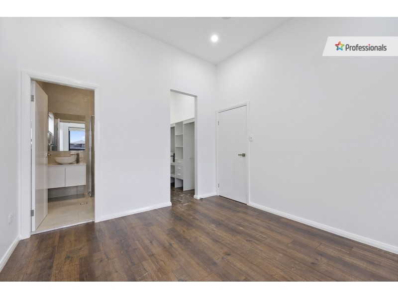 33 Gloaming Street, Box Hill NSW 2765