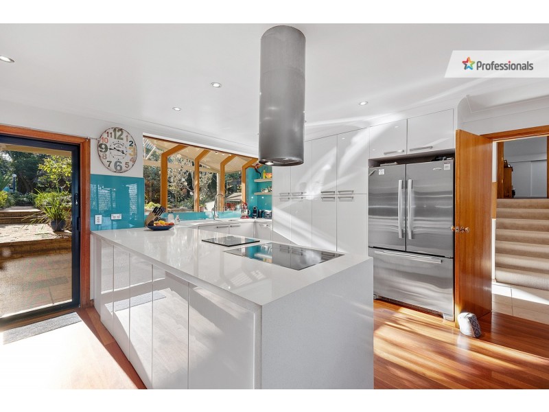 11 Kookaburra Place, West Pennant Hills NSW 2125