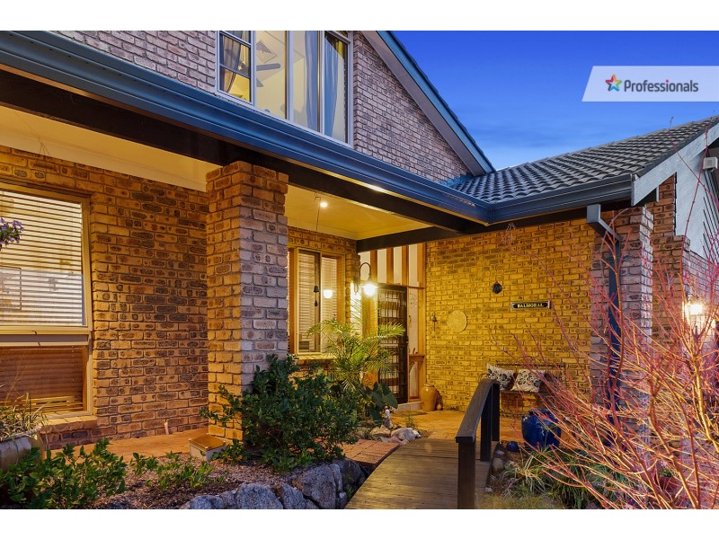 11 Kookaburra Place, West Pennant Hills NSW 2125