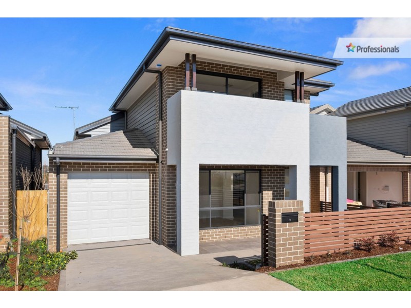 128 Longerenong Avenue, Box Hill NSW 2765
