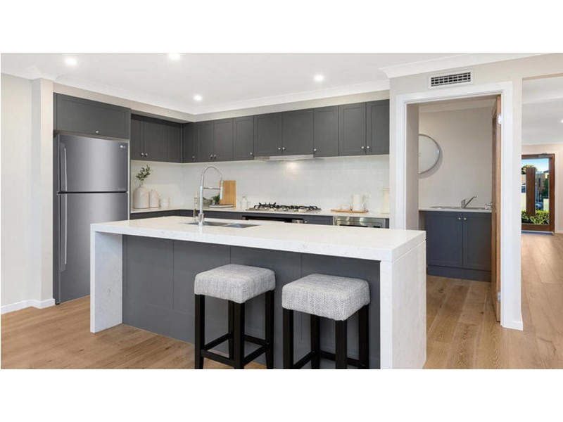 18 Hartigan Avenue, Kellyville NSW 2155