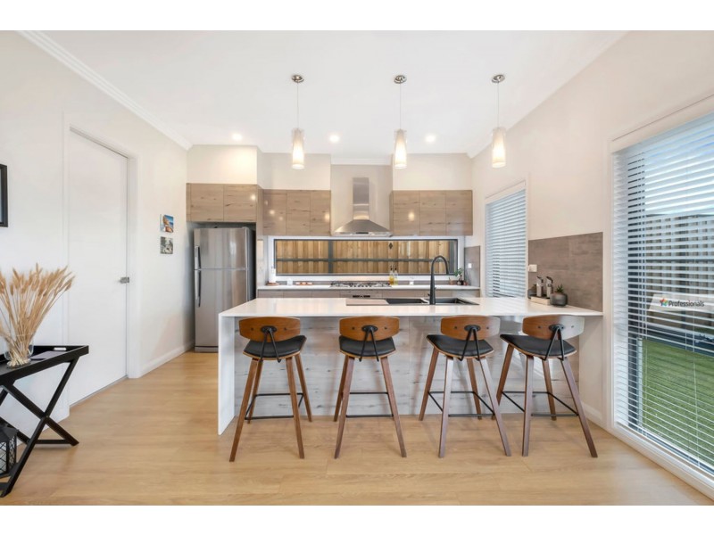 7 Hannaford Avenue, Box Hill NSW 2765