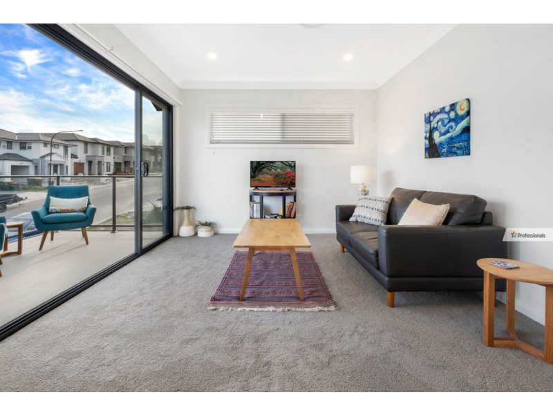 7 Hannaford Avenue, Box Hill NSW 2765