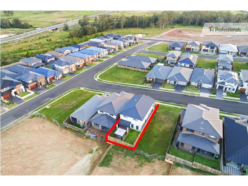 7 Hannaford Avenue, Box Hill NSW 2765