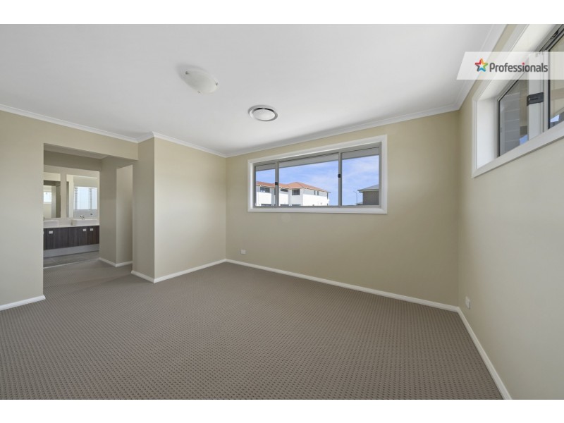 3 Aquarius Way, Box Hill NSW 2765