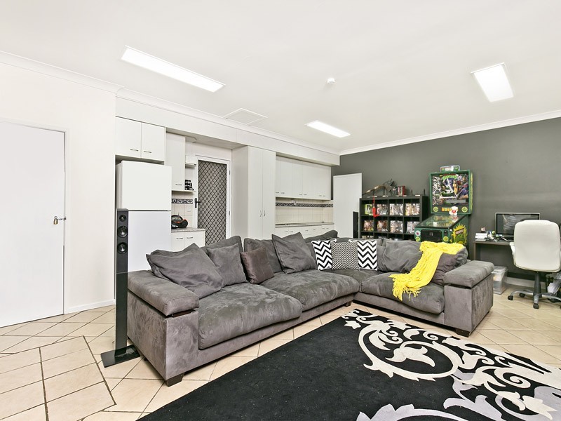 40-42 Josephfina Ct, Logan Reserve QLD 4133