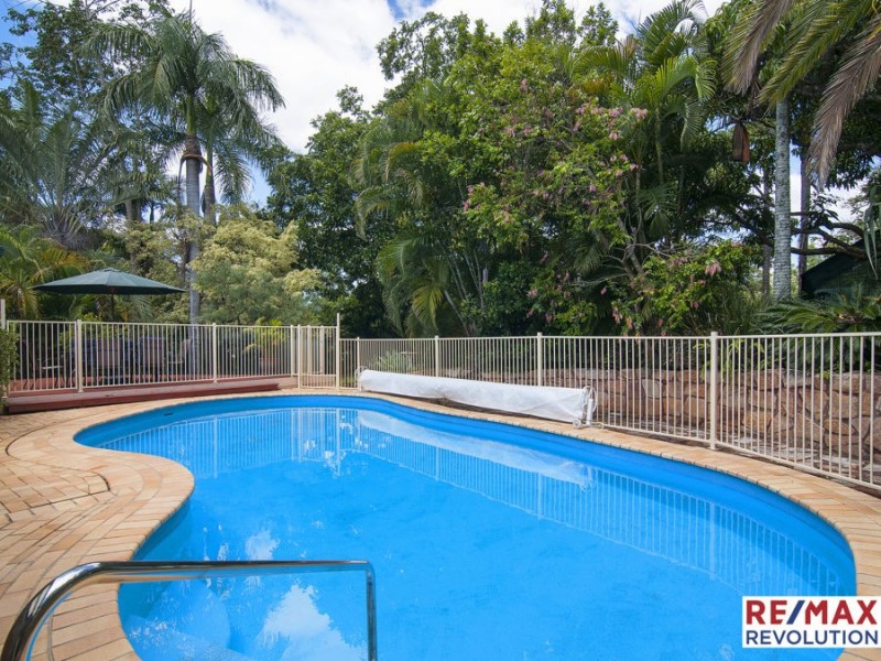 24-26 Tingi Avenue, Tanah Merah QLD 4128