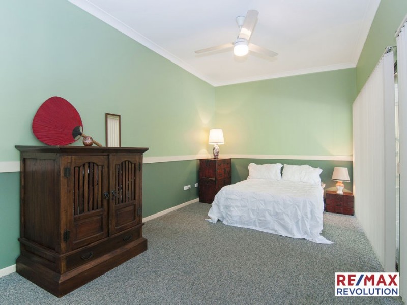 24-26 Tingi Avenue, Tanah Merah QLD 4128