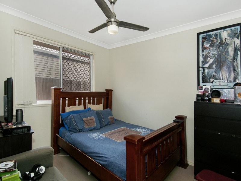 6 Alvine Drive, Eagleby QLD 4207