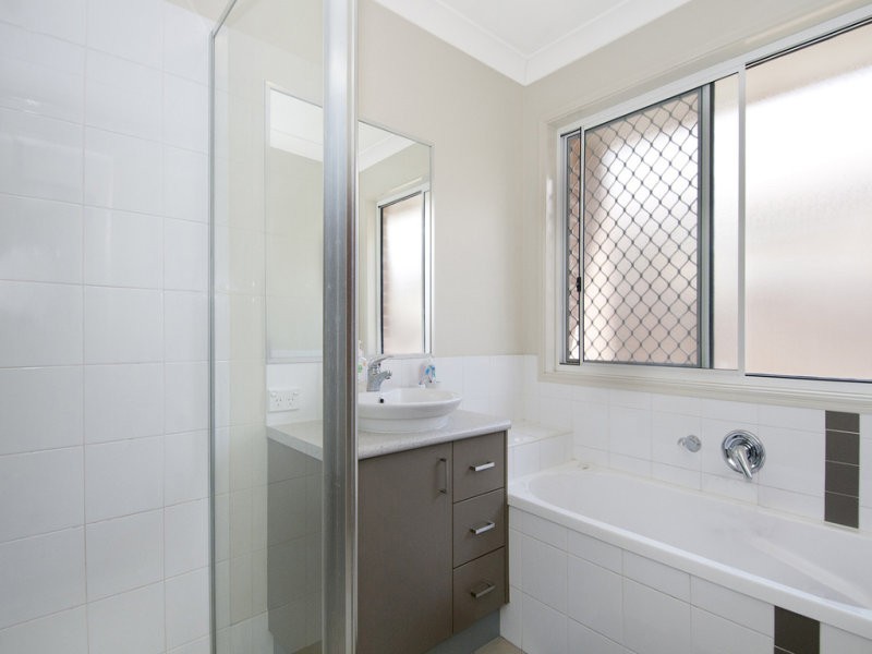 6 Alvine Drive, Eagleby QLD 4207
