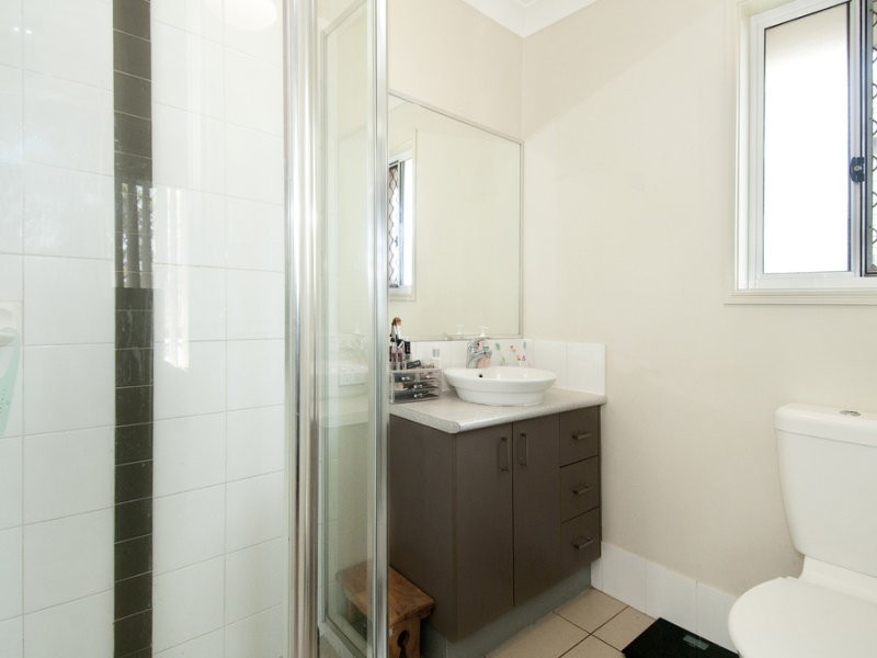 6 Alvine Drive, Eagleby QLD 4207