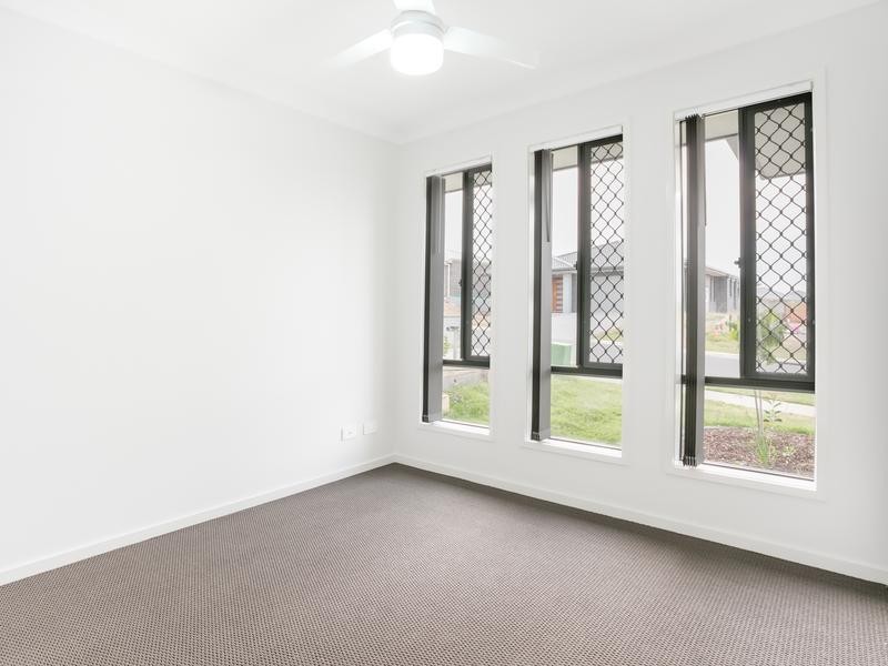 10 Chalk Street, Yarrabilba QLD 4207