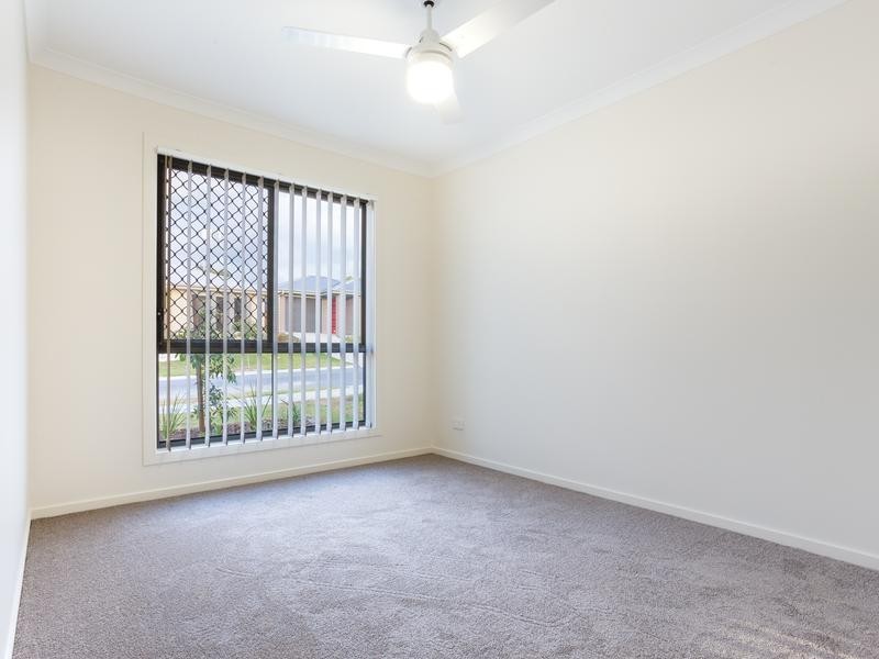 39 Malachite Drive, Logan Reserve QLD 4133