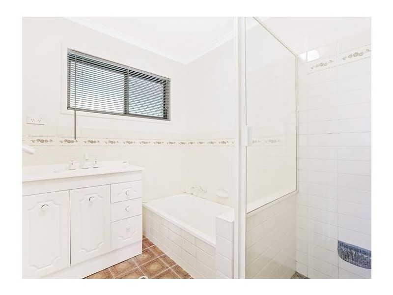 14 Hibbertia Court, Springwood QLD 4127