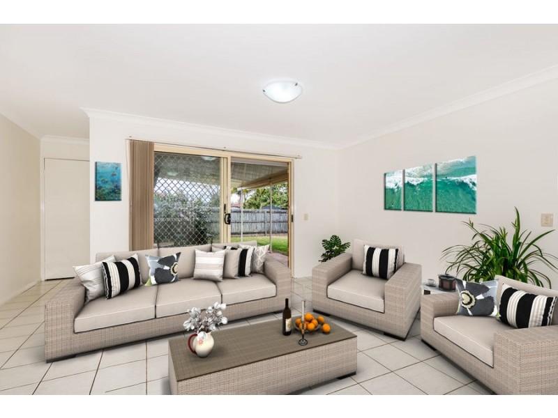 7 Meiland Place, Meadowbrook QLD 4131