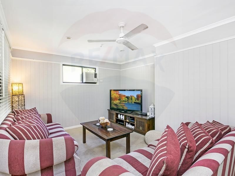 50 Yarabah Crescent, Shailer Park QLD 4128