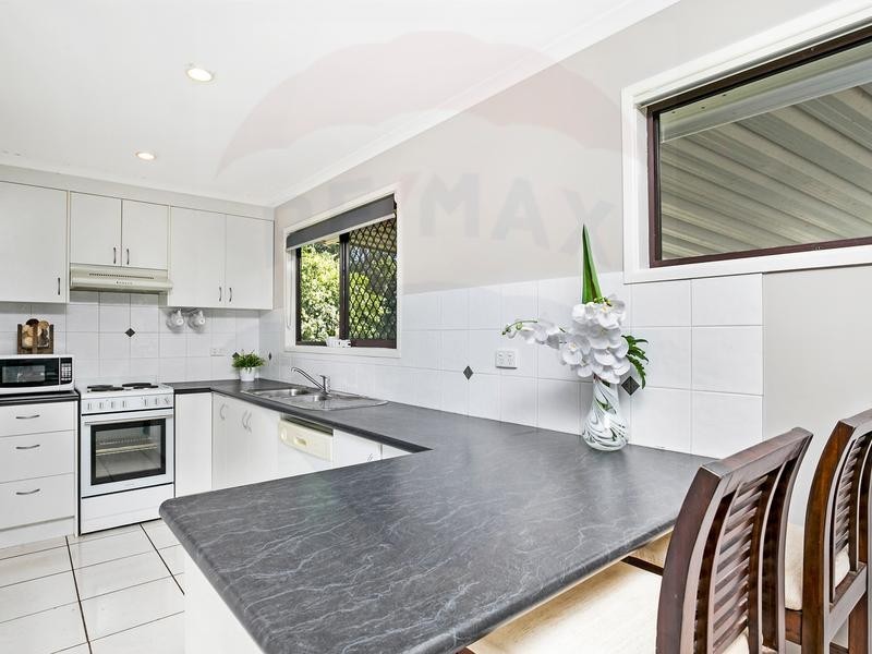 50 Yarabah Crescent, Shailer Park QLD 4128