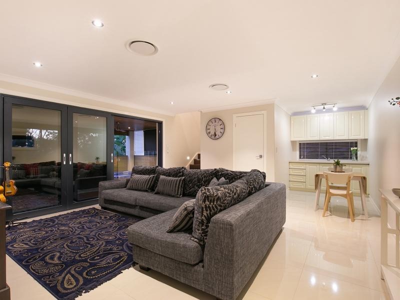 53-55 Bayview Drive, Tanah Merah QLD 4128
