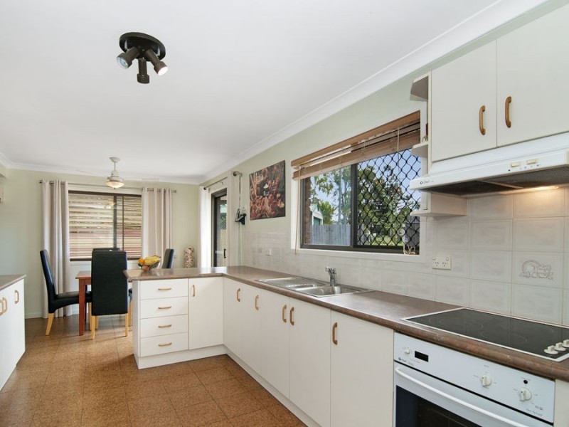 7 Timbertop Ave, Browns Plains QLD 4118