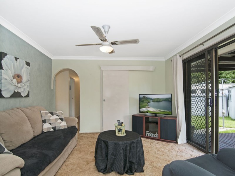 7 Timbertop Ave, Browns Plains QLD 4118