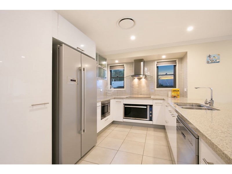 1 Leaf Street, Shailer Park QLD 4128