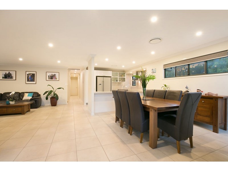 1 Leaf Street, Shailer Park QLD 4128