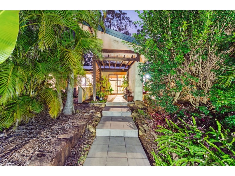 2 Ronald Street, Shailer Park QLD 4128