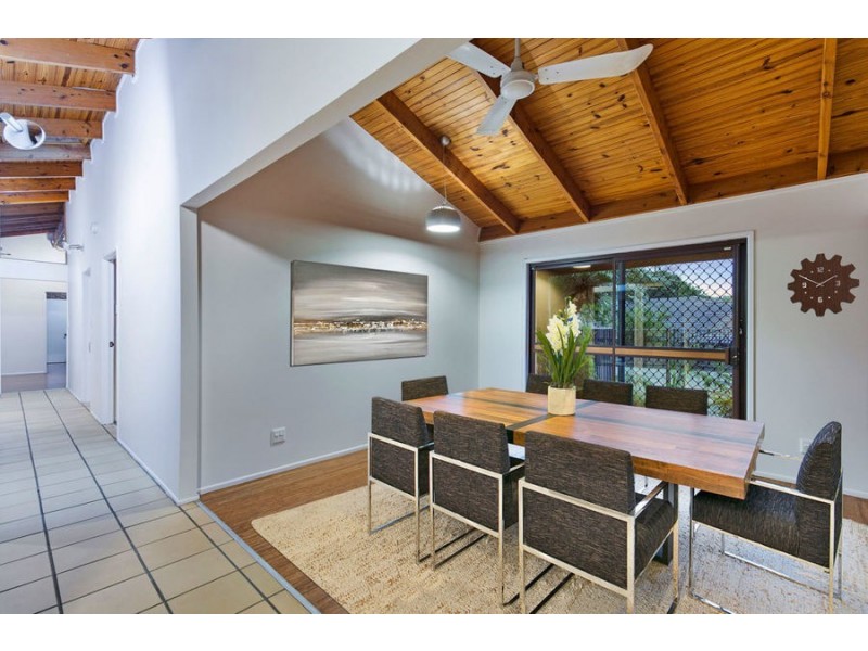 2 Ronald Street, Shailer Park QLD 4128