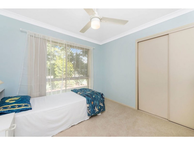 32a Pinelands Street, Loganlea QLD 4131