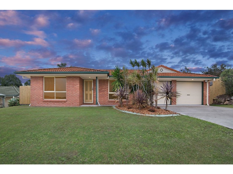 8 Waterline Crescent, Waterford QLD 4133