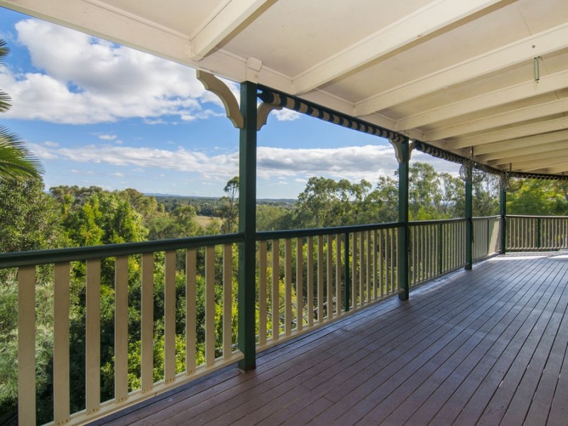 74 Pohon Drive, Tanah Merah QLD 4128
