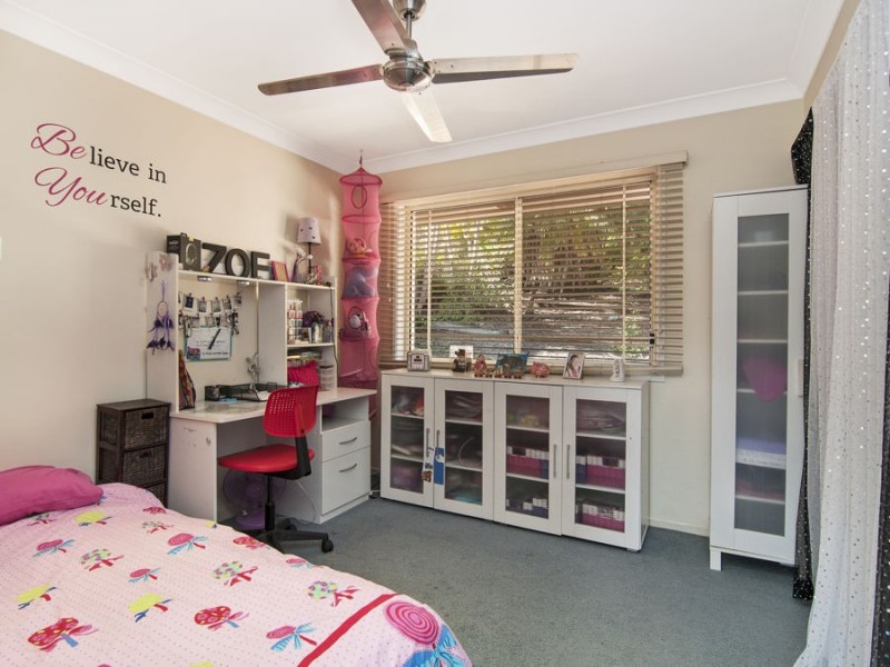 74 Pohon Drive, Tanah Merah QLD 4128