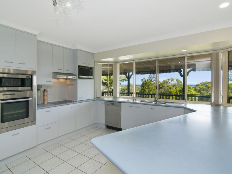 74 Pohon Drive, Tanah Merah QLD 4128