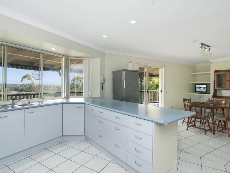 74 Pohon Drive, Tanah Merah QLD 4128