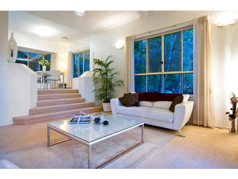 6 Satellite Court, Tanah Merah QLD 4128