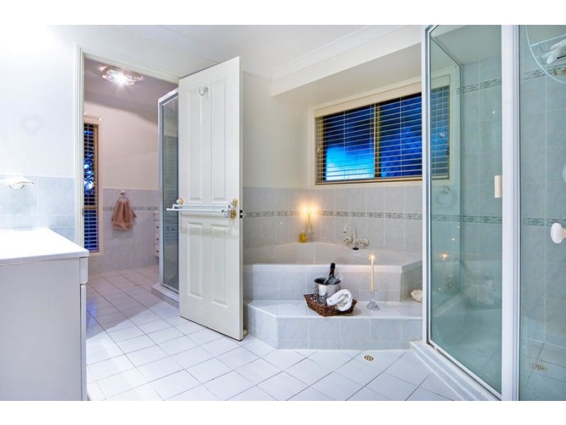 6 Satellite Court, Tanah Merah QLD 4128