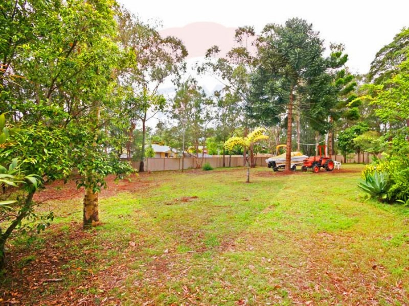 2-6 Barokee Drive, Tanah Merah QLD 4128