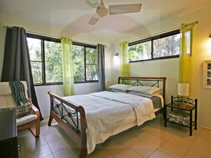 2-6 Barokee Drive, Tanah Merah QLD 4128