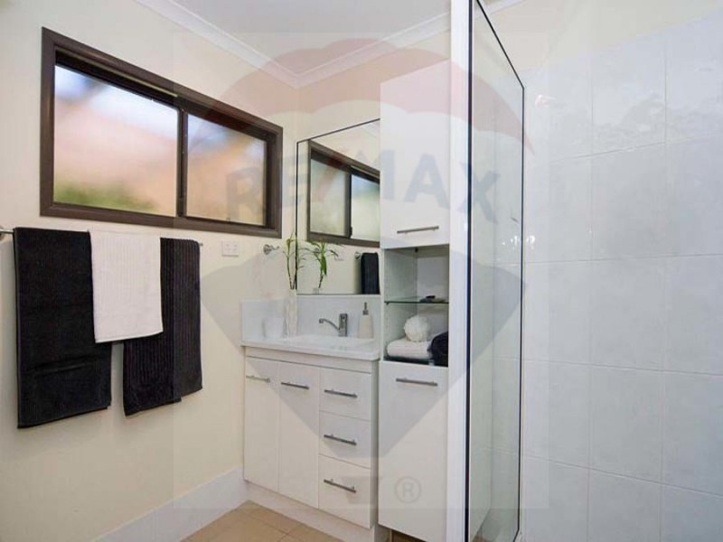 2-6 Barokee Drive, Tanah Merah QLD 4128