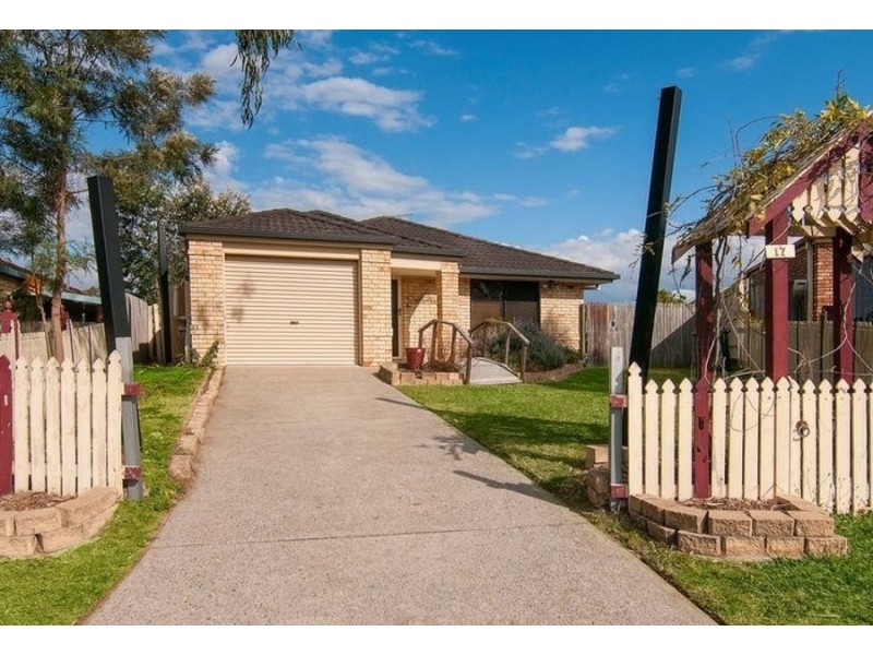 17 Kinross Lane, Bethania QLD 4205