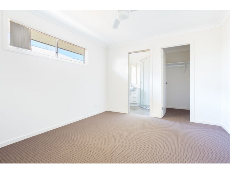 53 Freedom Crescent, South Ripley QLD 4306