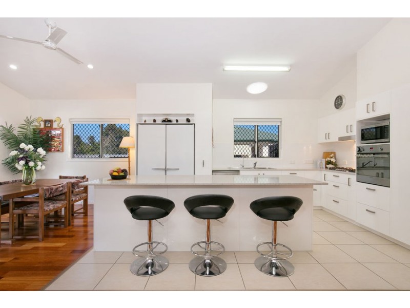 352/225 Logan Street, Eagleby QLD 4207