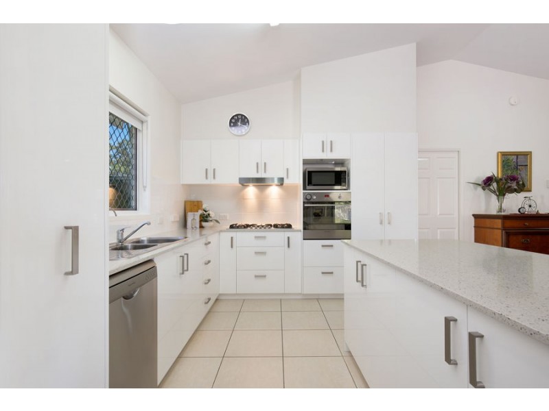 352/225 Logan Street, Eagleby QLD 4207