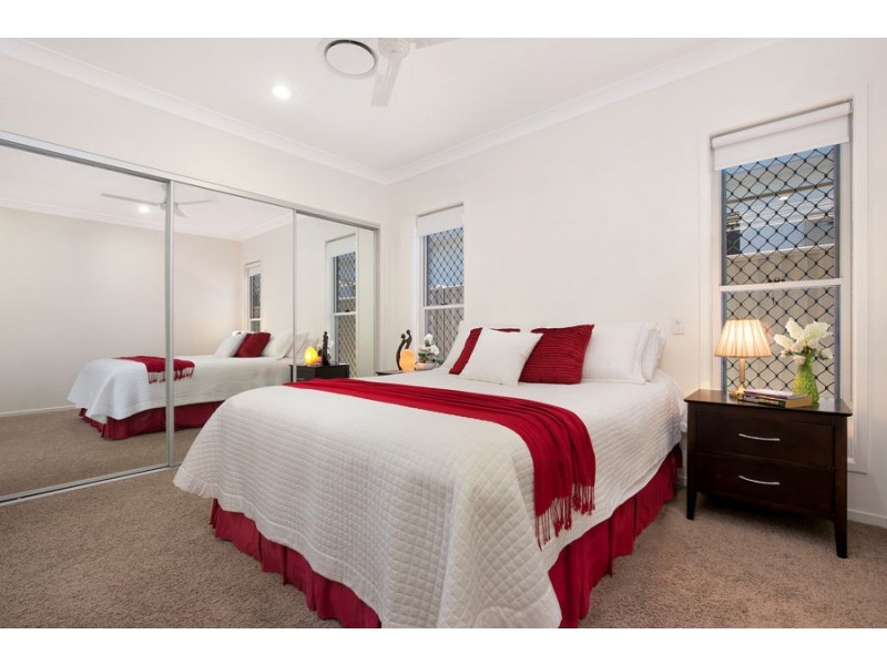 352/225 Logan Street, Eagleby QLD 4207