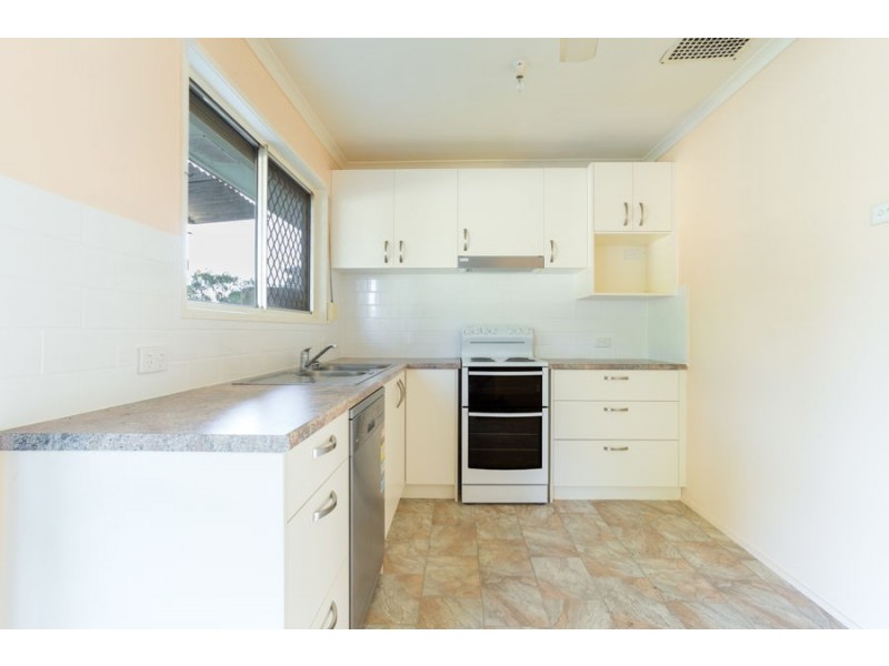 4 River Street, Eagleby QLD 4207