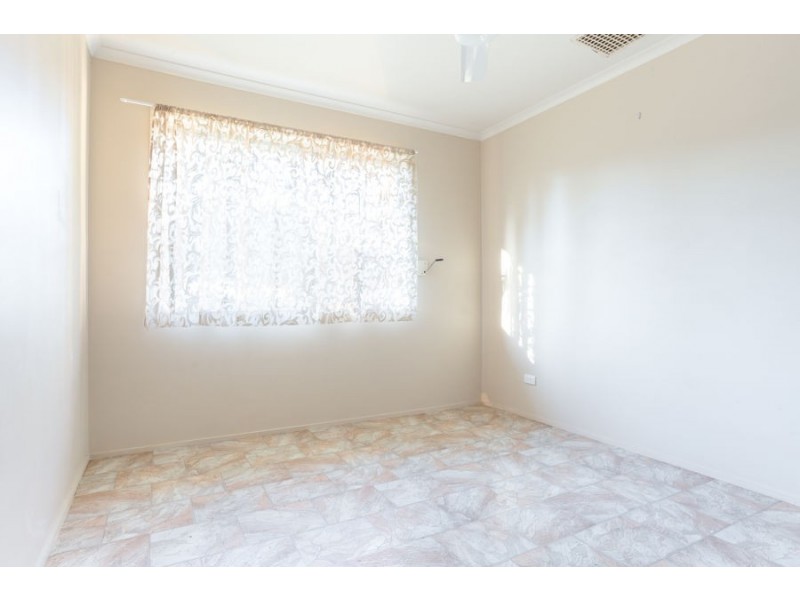 4 River Street, Eagleby QLD 4207