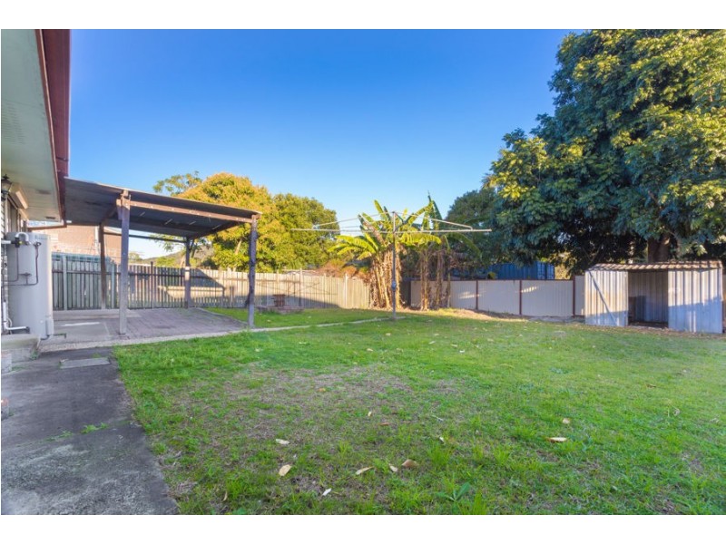 4 River Street, Eagleby QLD 4207