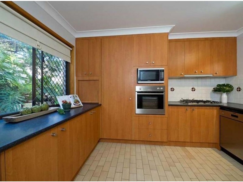 63 Plantain Rd, Shailer Park QLD 4128