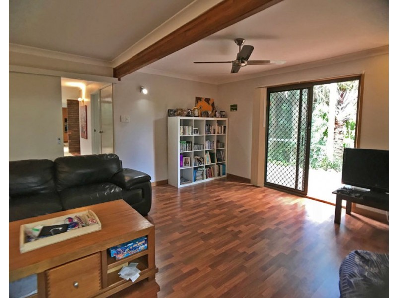 63 Plantain Rd, Shailer Park QLD 4128